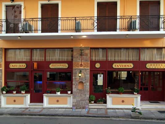 PoulaTo: AIOLOS HOTEL DELPHI FOR SALE OR RENT-CENTRAL GREECE